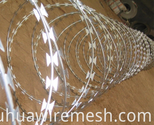 Competitive Price With Best Selling Concertina Razor Wire1